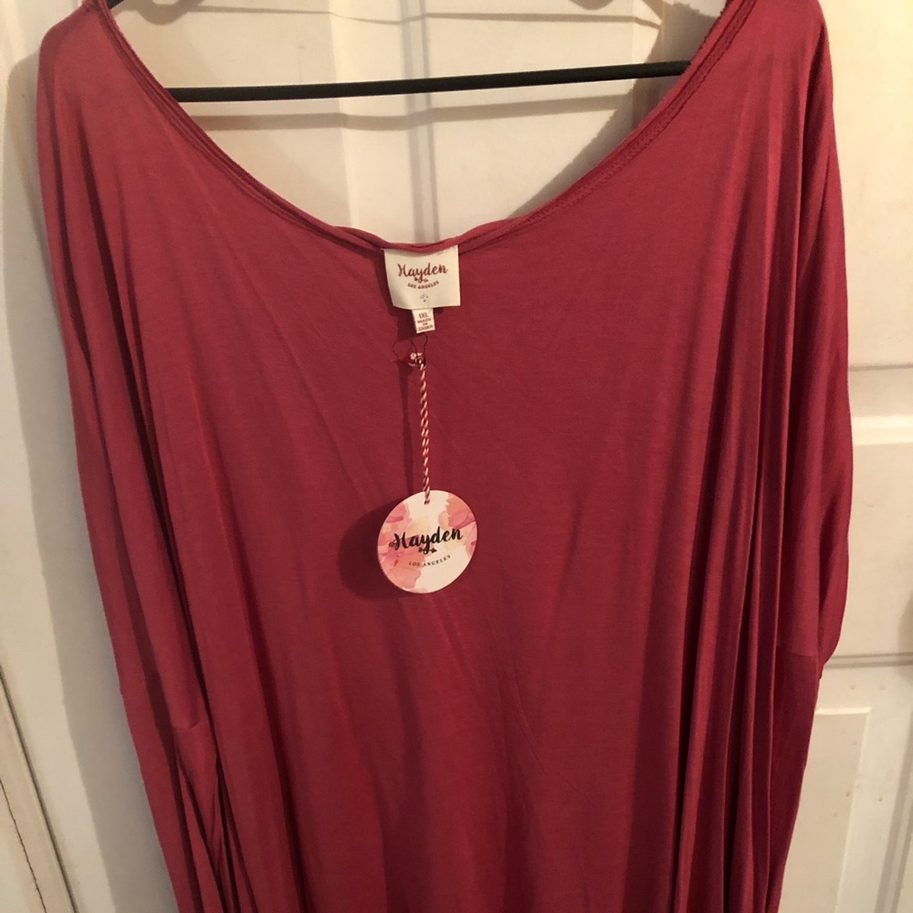 Super soft burgundy shirt